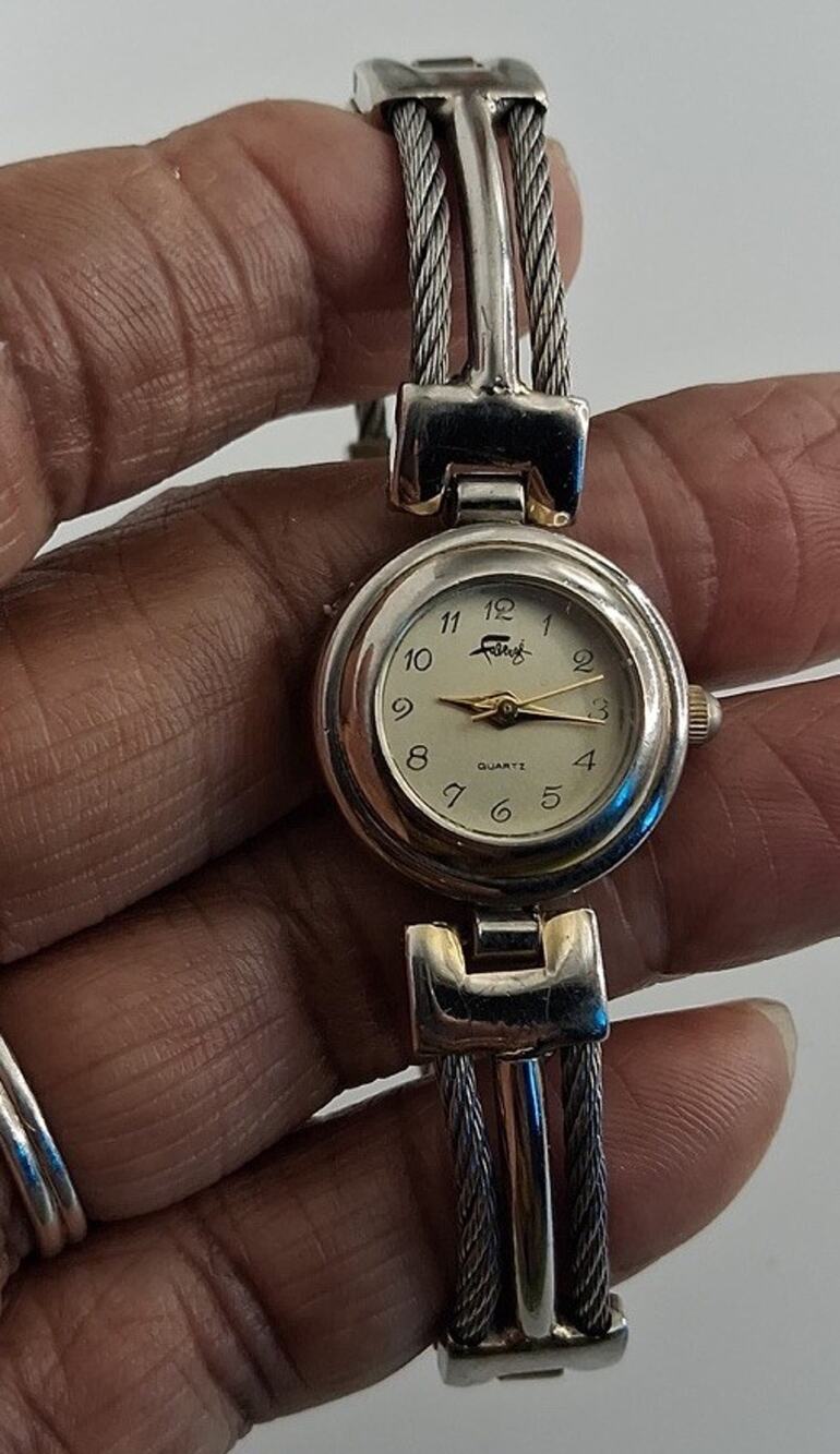 Vintage Fossil Womens Quartz Watch Cable Wire Band Round Silver Tone Stretch